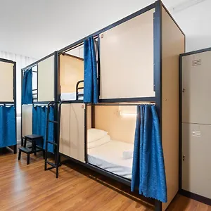  Хостел Amethyst Dorm Klcc Малайзия